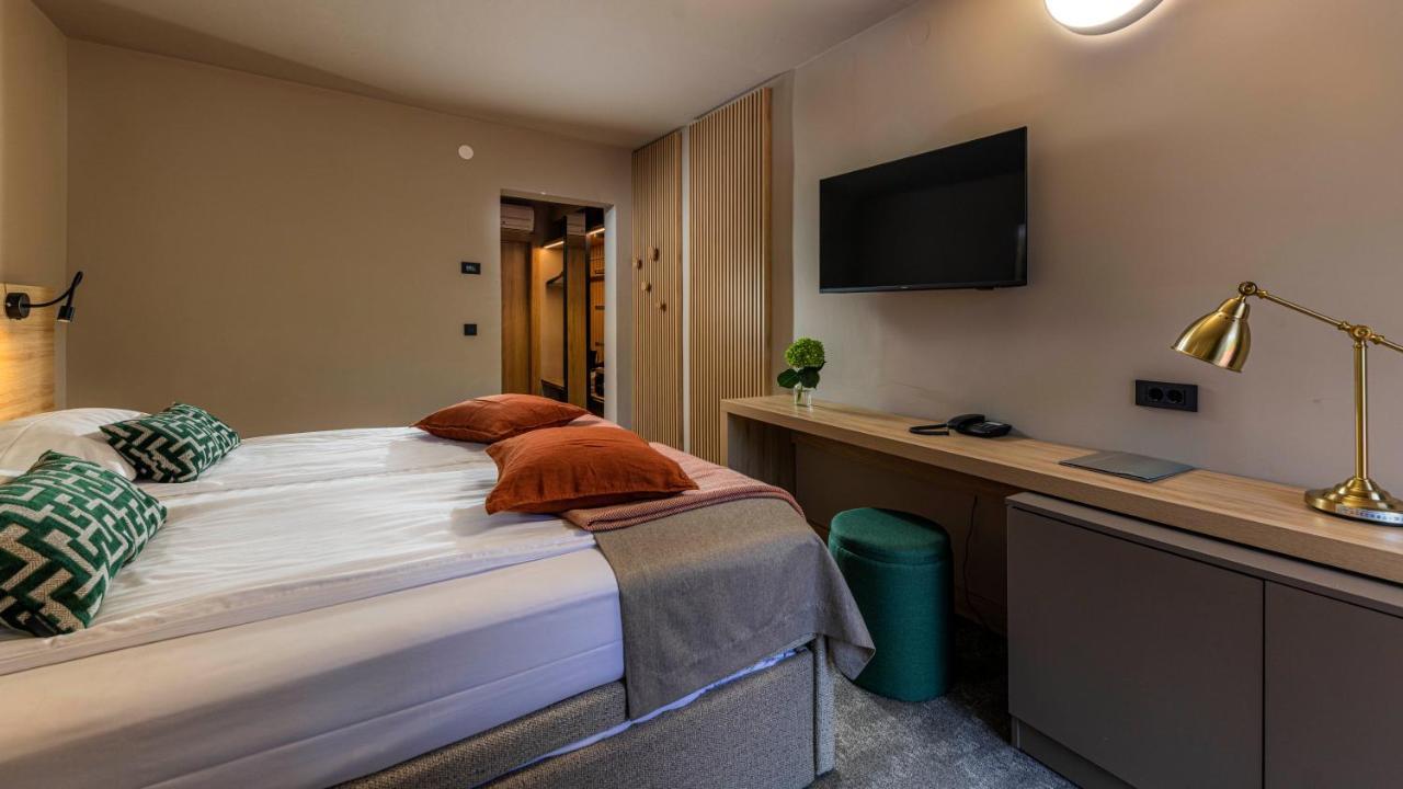 Terme Jezercica Hotel Donja Stubica Kültér fotó